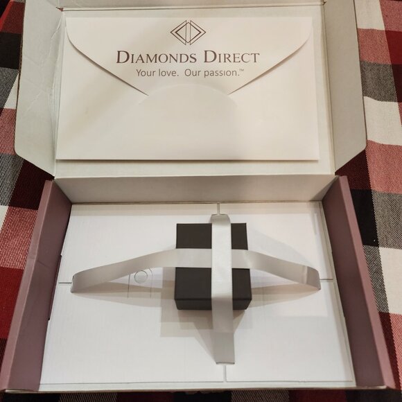 Tacori Dantela Round Solitaire Engagement Ring with Round Diamond Size 5.5 - Picture 14 of 14